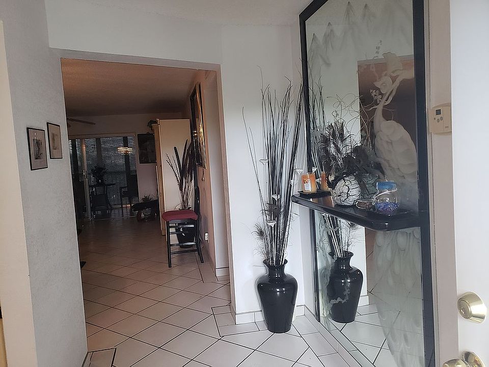 1st image of 170 SE 5th Ave APT 404