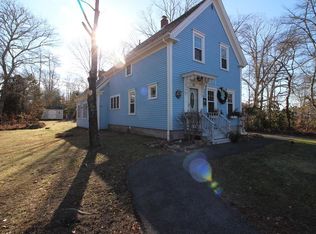 42 Delano St, Dartmouth, MA 02747