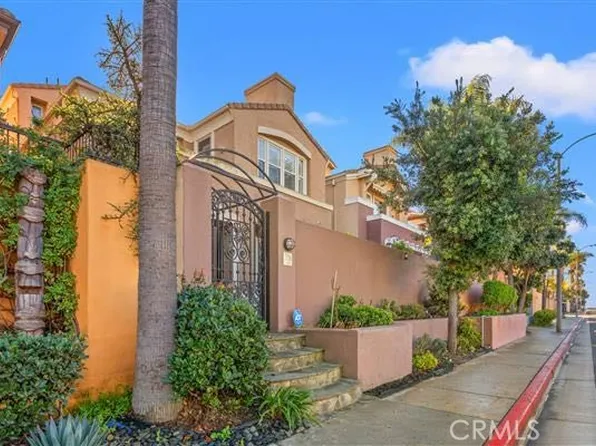 316 Goldenwest St, Huntington Beach, CA 92648