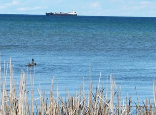 2511 Pinewood Cir, Cheboygan, MI 49721