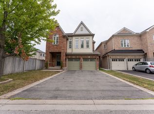 10 Wilsongary Cir, Ajax, ON L1T 0G7