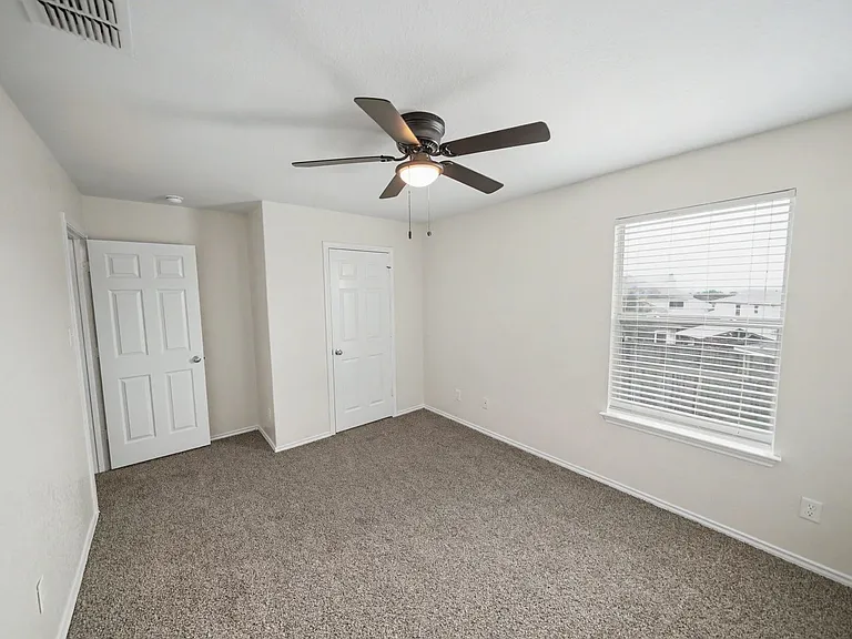 25003 Marshall Blf — Photo 36