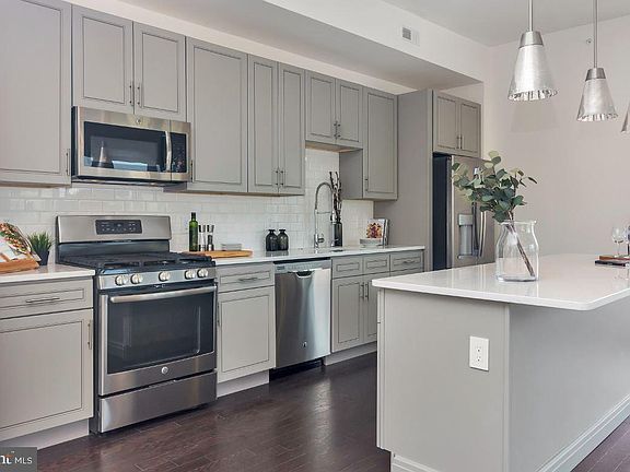 2nd image of 1148 N 2nd St #5B