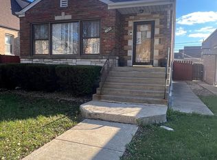 4053 W 59th St, Chicago, IL 60629