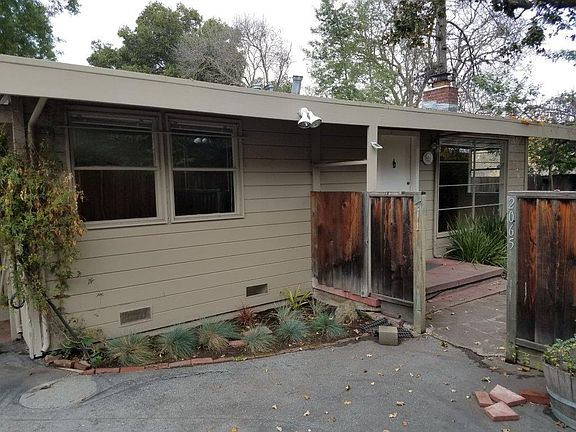 2nd image of 2065 Amherst St