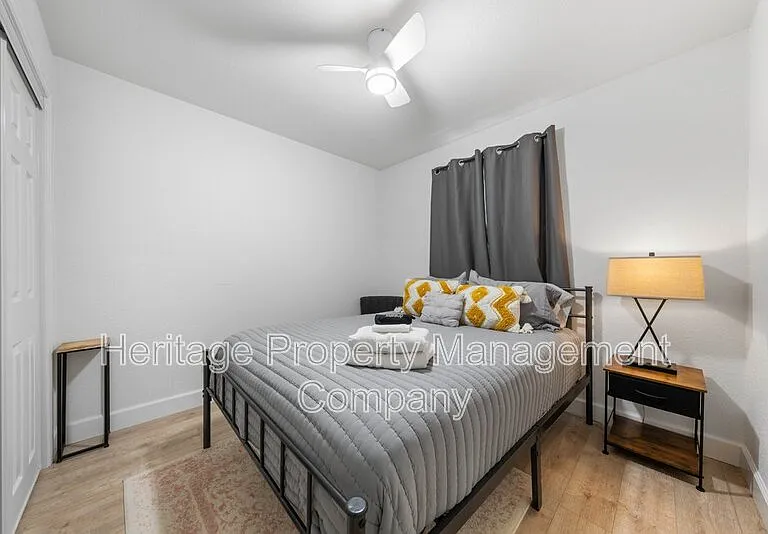 908 Liberty Ave — Photo 21