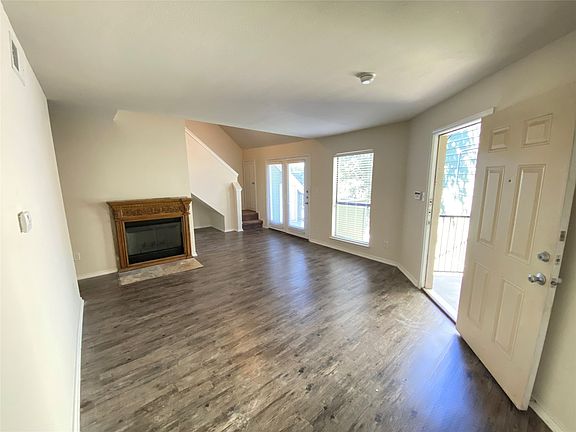 4th image of 9831 Walnut St APT P208