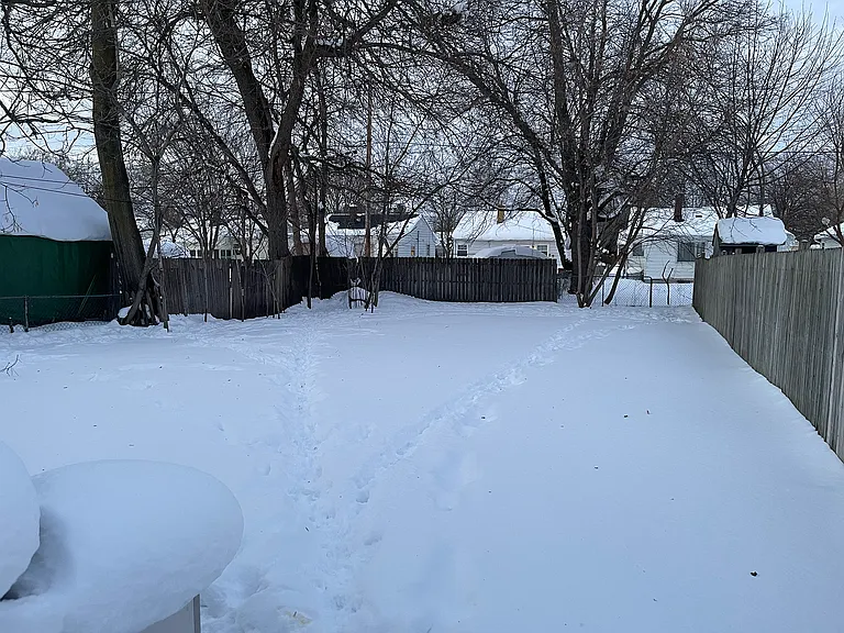 847 Veto St NW — Photo 15
