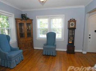 1419 Andrew Dr, Saint Louis, MO 63122