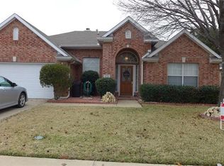 5721 Christy Ln, Haltom City, TX 76137