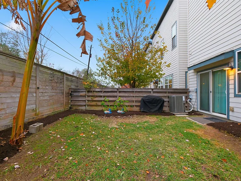 603 Press St — Photo 28