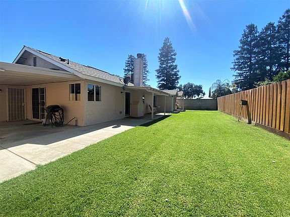 2nd image of 5226 W Howard Court