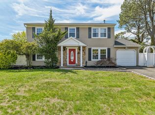 2 Deer Path, East Patchogue, NY 11772