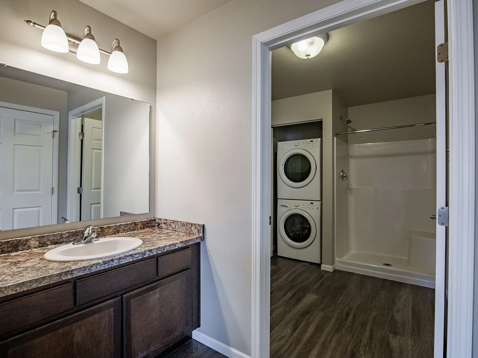 Creekside at Osgood Apartments — Photo 4