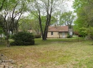 1104 8th St, Petersburg, VA 23803