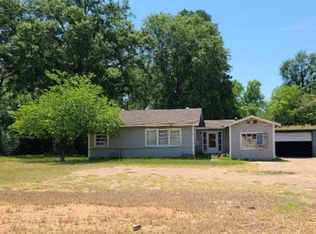402 W Harrison Rd, Longview, TX 75604