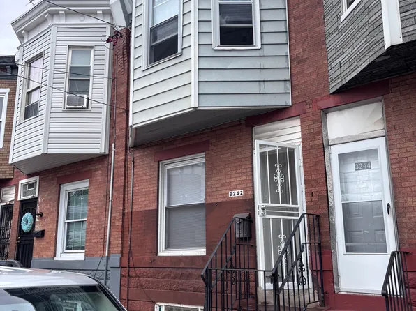 3242 E St, Philadelphia, PA 19134