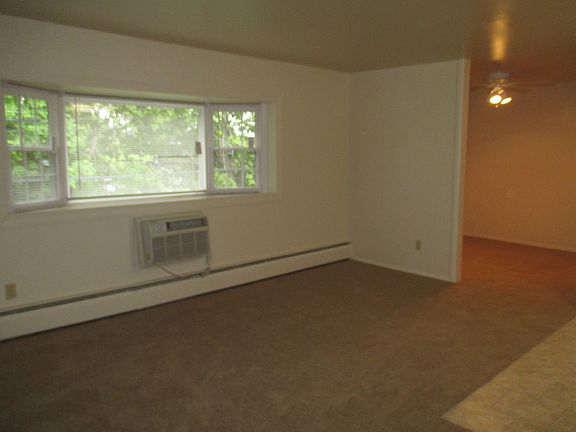 5th image of 5 Hasbrouck Dr APT G
