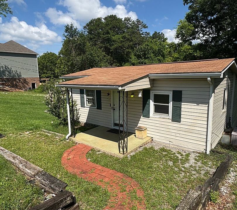 1st image of 811 Murray Dr