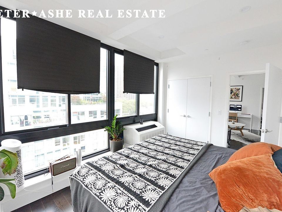 1st image of 2183 3rd Ave #701