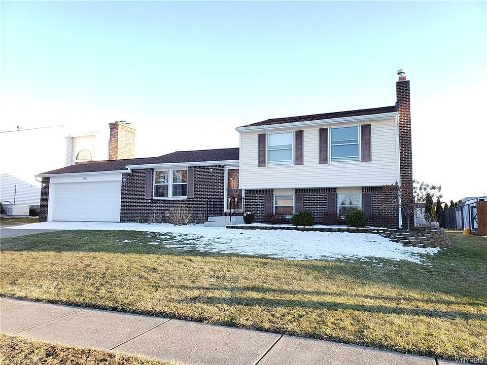 1st image of 155 Roycroft Dr