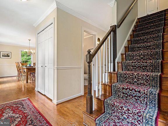 3rd image of 8190 Summerfield Hills Dr
