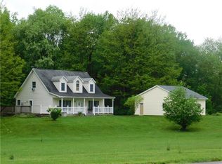 835 E Jamestown Rd, Jamestown, PA 16134