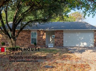 5208 Hendrix Dr, The Colony, TX 75056