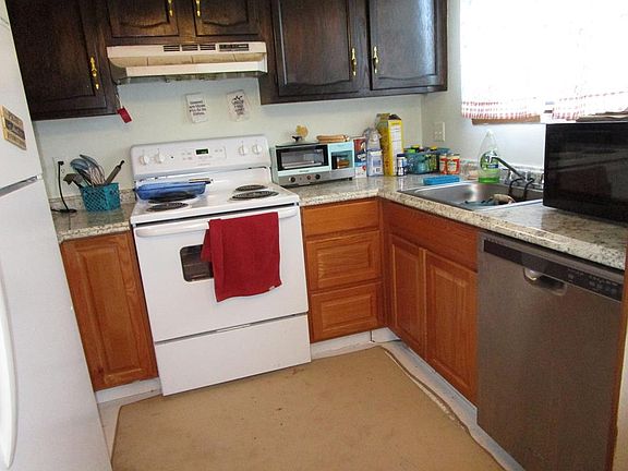 4th image of 2607 Woodwind Ct
