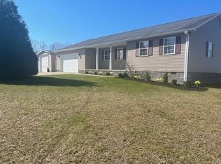 33 Charmark Ct, Morehead, KY 40351