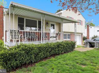 916 Woodlane Rd, Mount Holly, NJ 08060