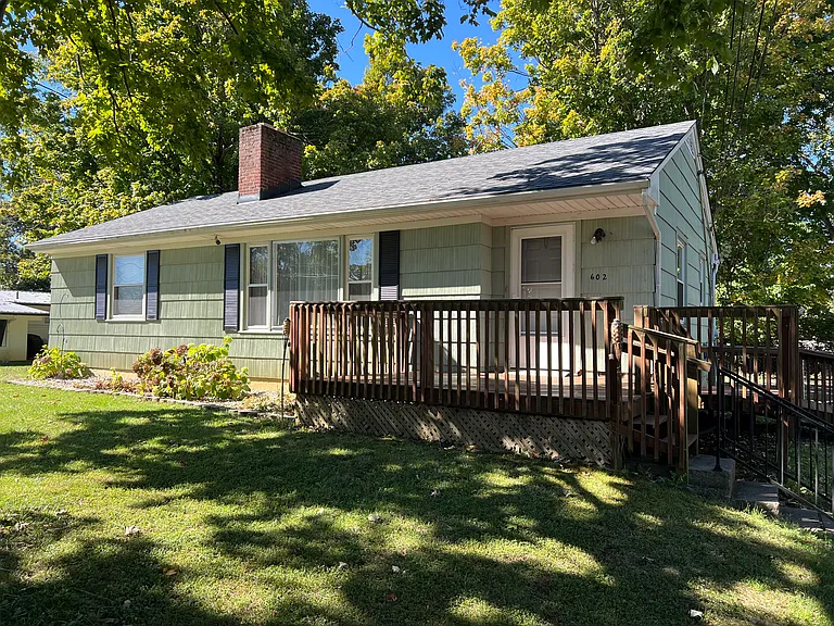 602 Sunrise Ln — Photo 7