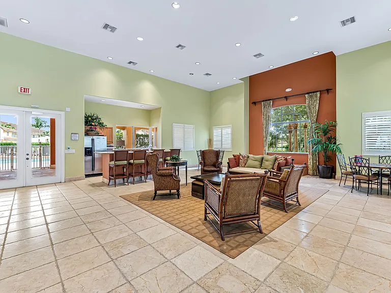 13180 Bella Casa Circle 379 — Photo 24