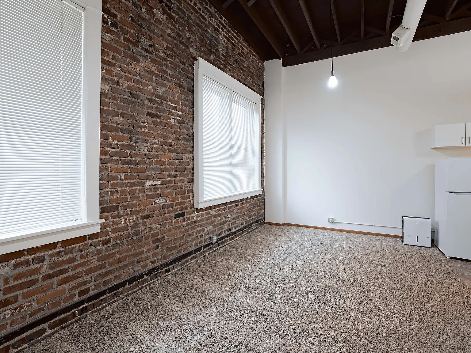 1213 Jackson St — Photo 4