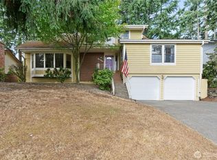 5704 69th Avenue Ct W, University Place, WA 98467