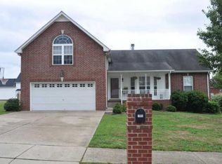 1004 Kiser Ave, Hendersonville, TN 37075