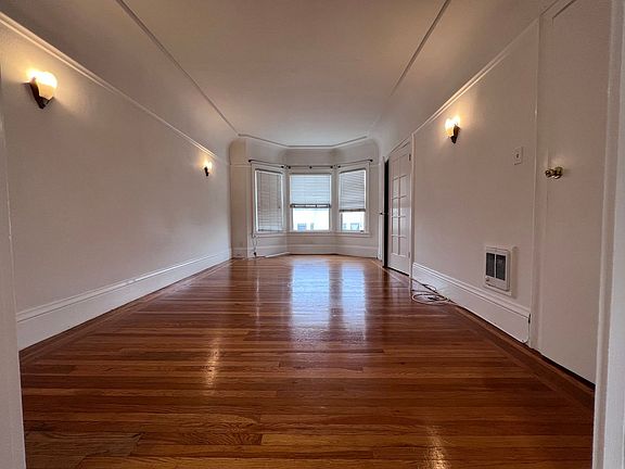 2nd image of 2580 Polk St #11