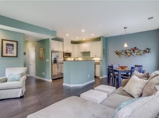2517 Silverthorn Dr, Charlotte, NC 28273