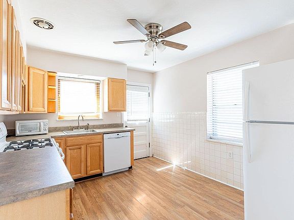 5th image of 8130 Edinburgh Dr