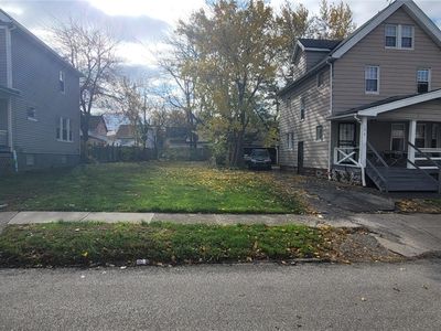 7820 New York Ave, Cleveland, OH, 44105
