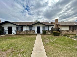 239 W China Grade Loop #B, Bakersfield, CA 93308