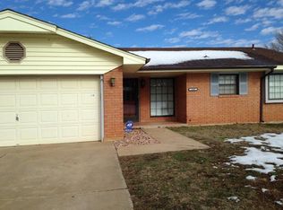 102 NE Cimarron Trl, Lawton, OK 73507