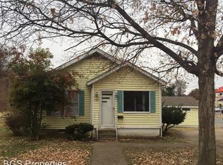 1325 Woodlawn Ave, Dyersburg, TN 38024