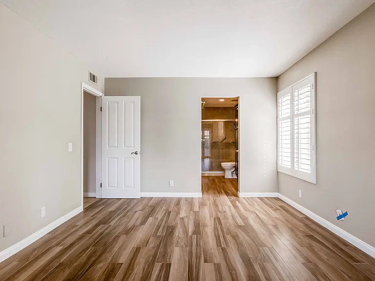 1062 Marina Dr — Photo 15