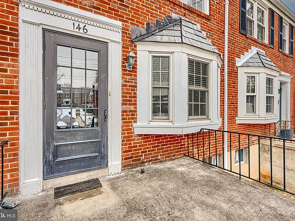 3rd image of 146 Dumbarton Rd