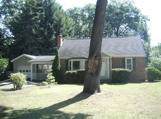 23 Slater Dr, Glenville, NY 12302