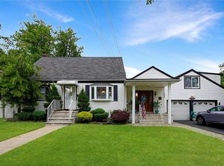 439 Richard Ave, Staten Island, NY 10309