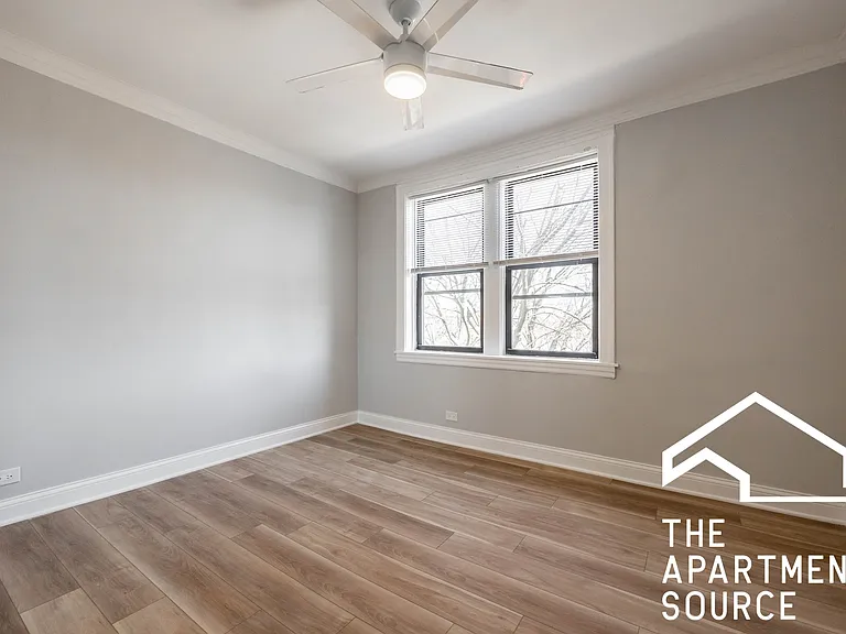 6148 N Francisco Ave — Photo 9
