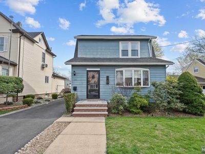 98 Hillside Ave, Bergenfield, NJ, 07621