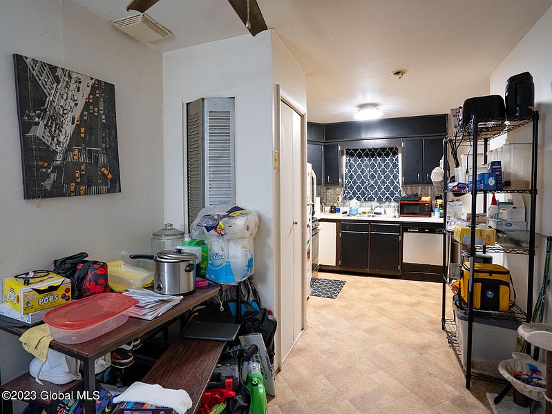 5th image of 69 Ives Court